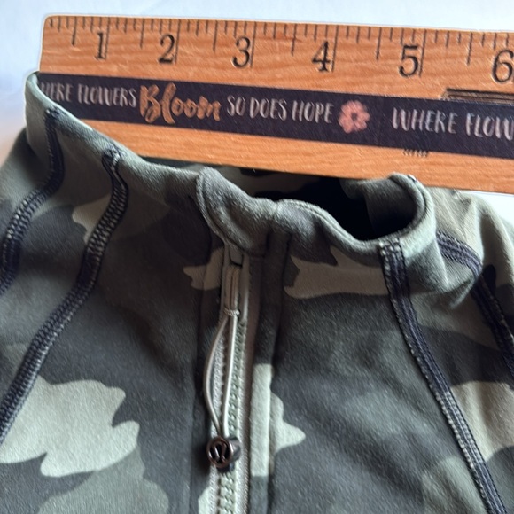 Camo Lululemon Define Jacket 8 Heritage 365 Camo Medium Olive Multi Green - Picture 11 of 17